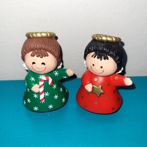 HALLMARK * 2 Angel Salt & Pepper Shaker * Christmas * Season Greetings *